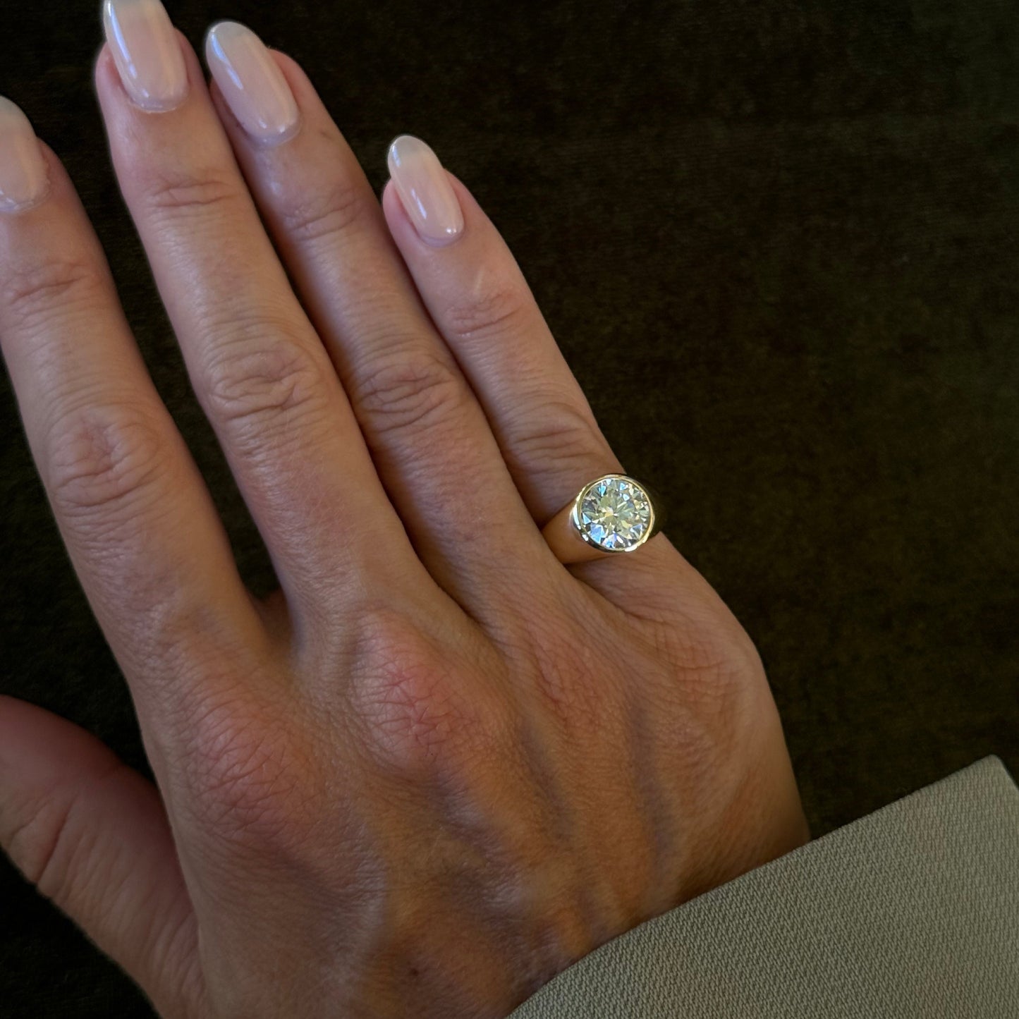 Gigi Round Signet