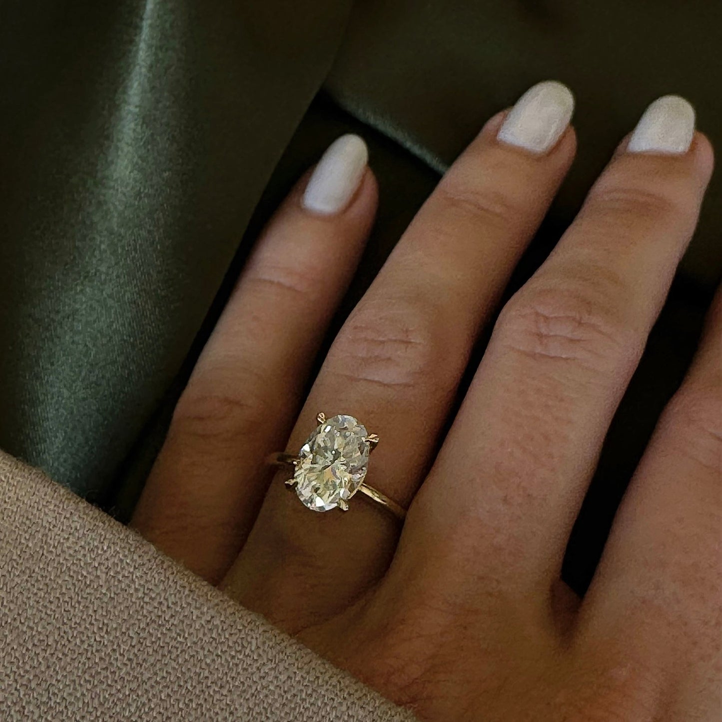 Delilah 2.5ct Oval Solitaire Proposal