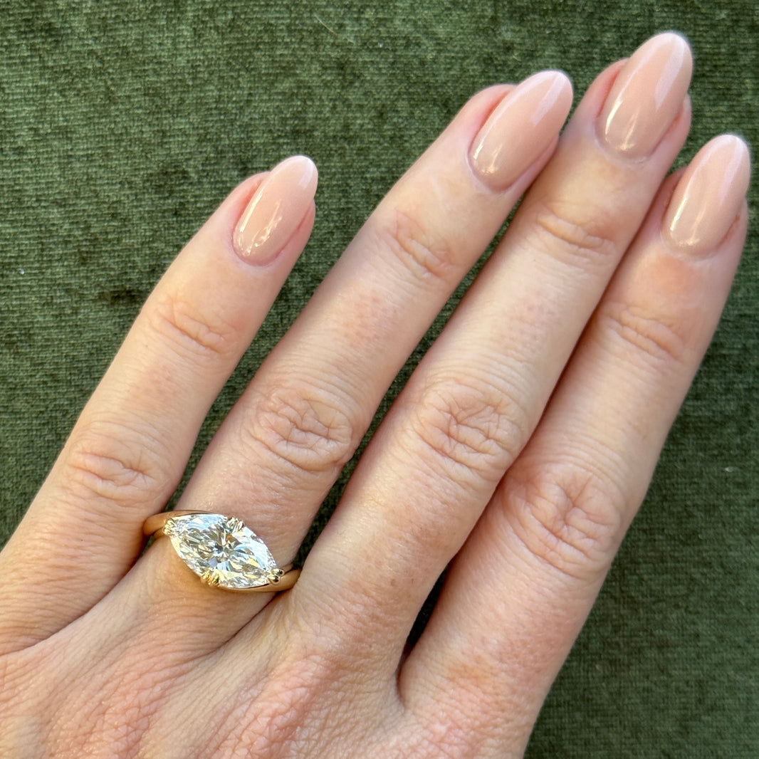 ENGAGEMENT RINGS Hands Of Alfie — free download