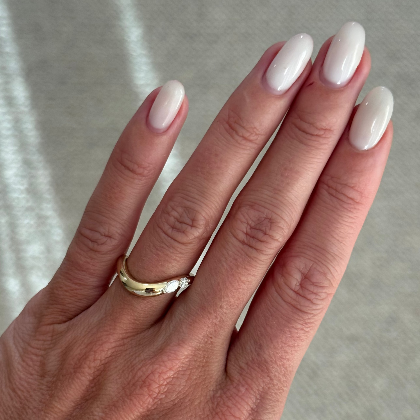 Hazel Wave Diamond Band