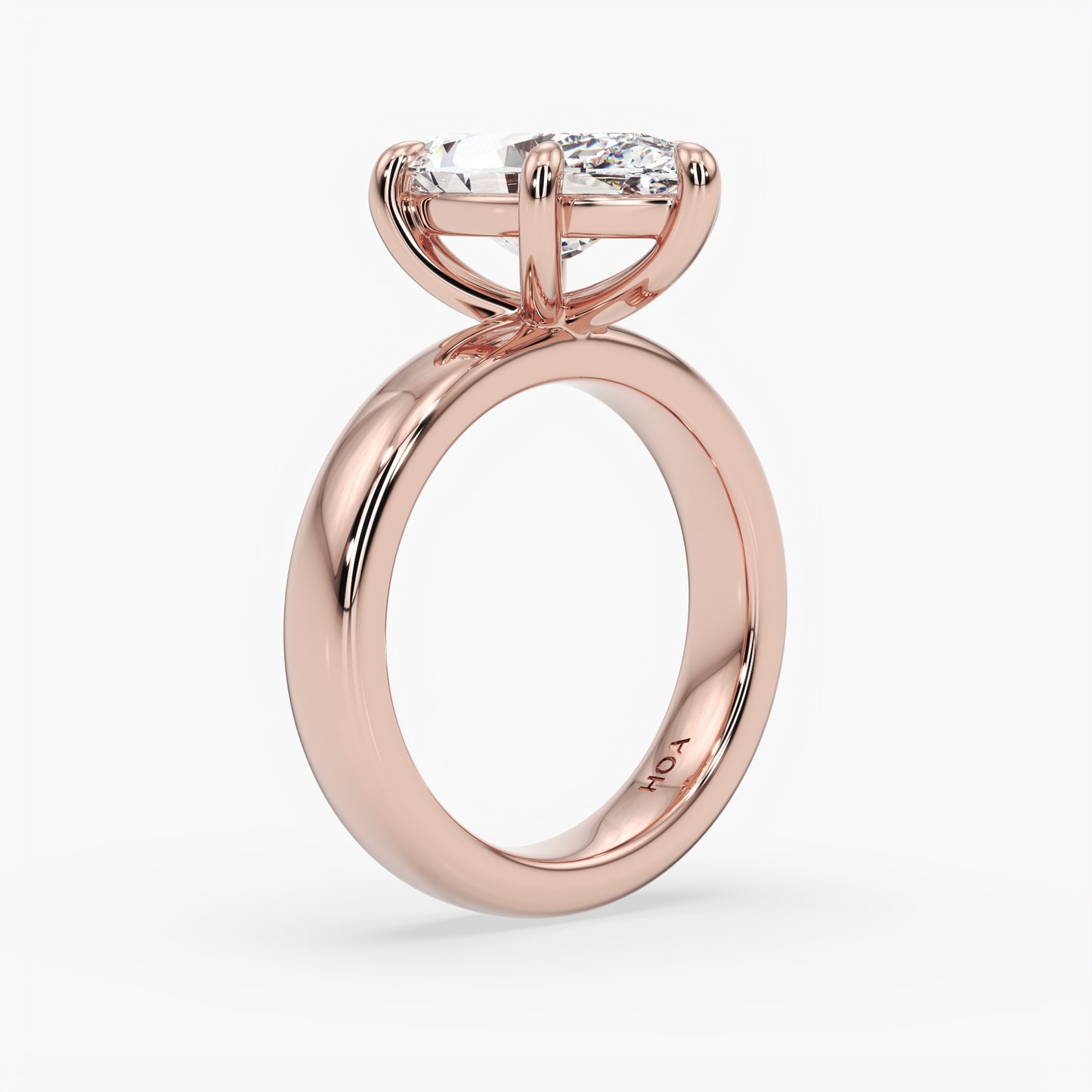 Lyss Marquise Solitaire